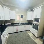 Cozy Apartment Near To Point 90